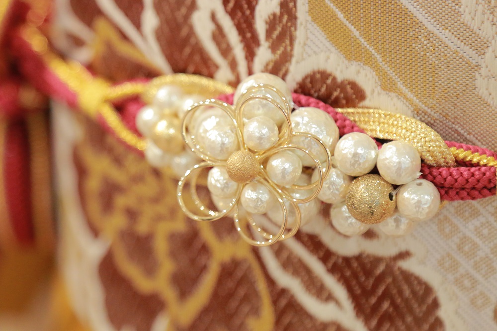パールの飾りの帯締め